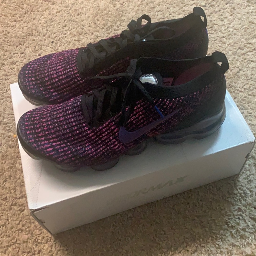 nike vapormax *SOLD*
